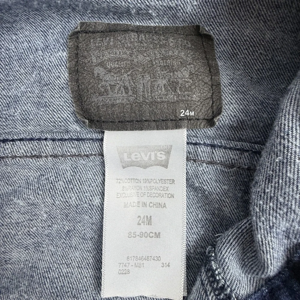 Levi's Toddler Denim Jacket – Size 24M – Dark Wash Camo Print Trucker Style‎